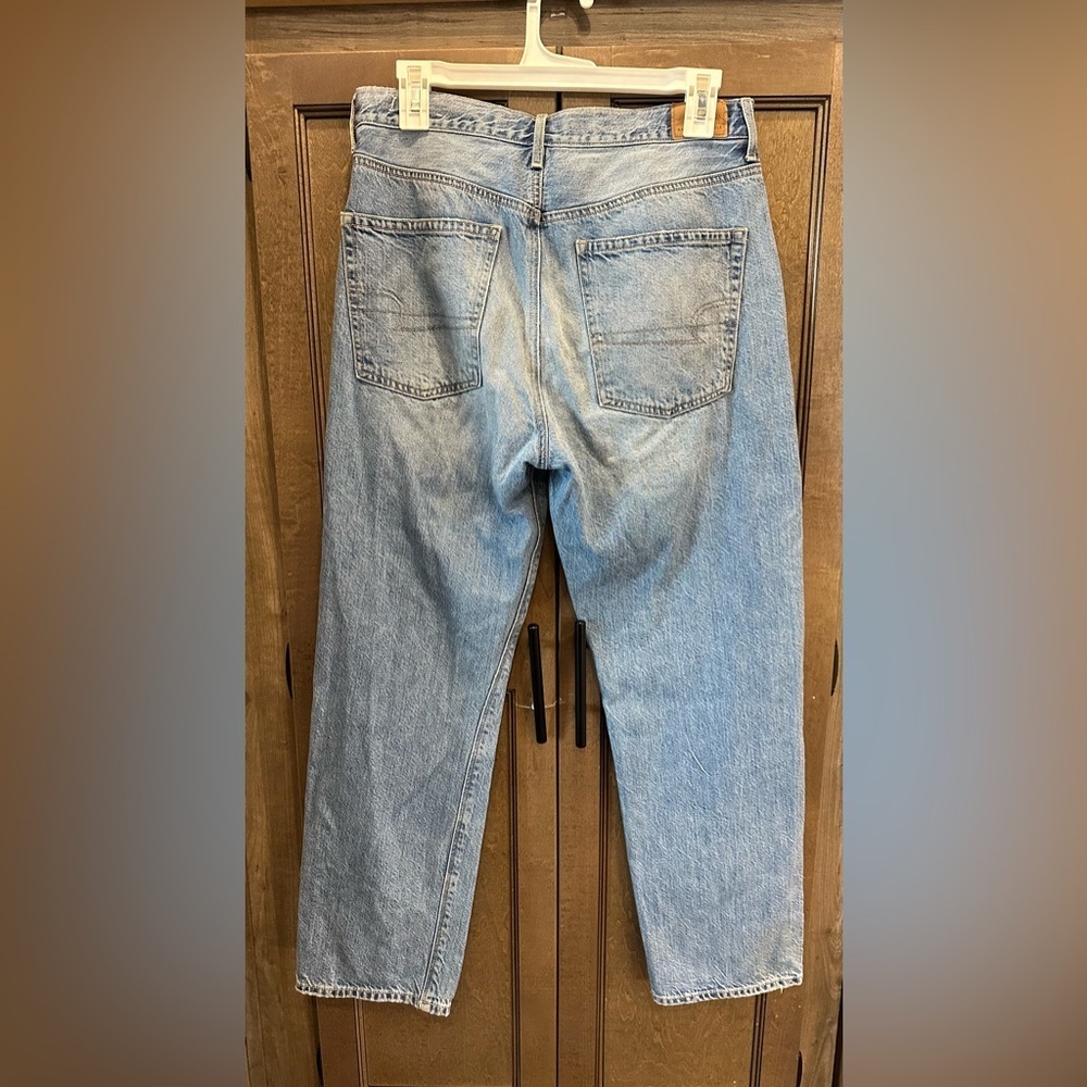 American Eagle Outfitters 90s Boyfriend Jeans Size 6 - Picture 2 of 7